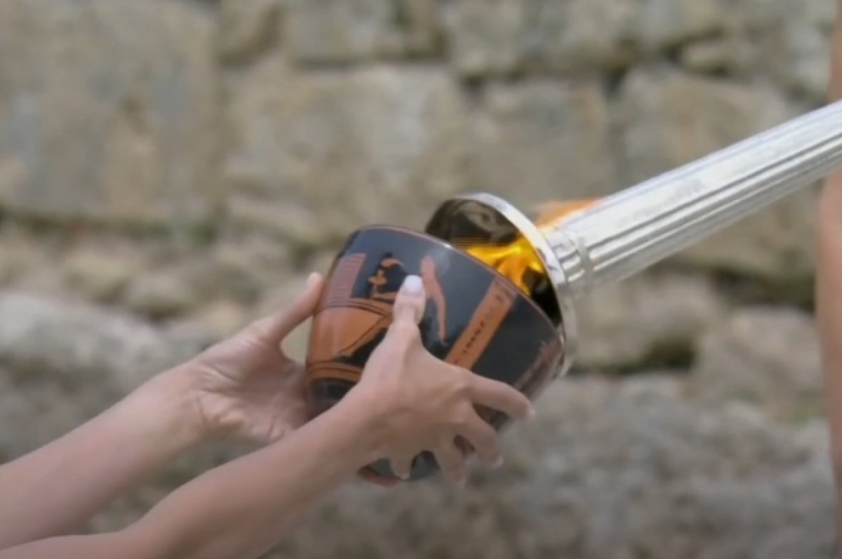    France 24: тучи над Олимпией помешали зажечь от солнца факел Олимпиады