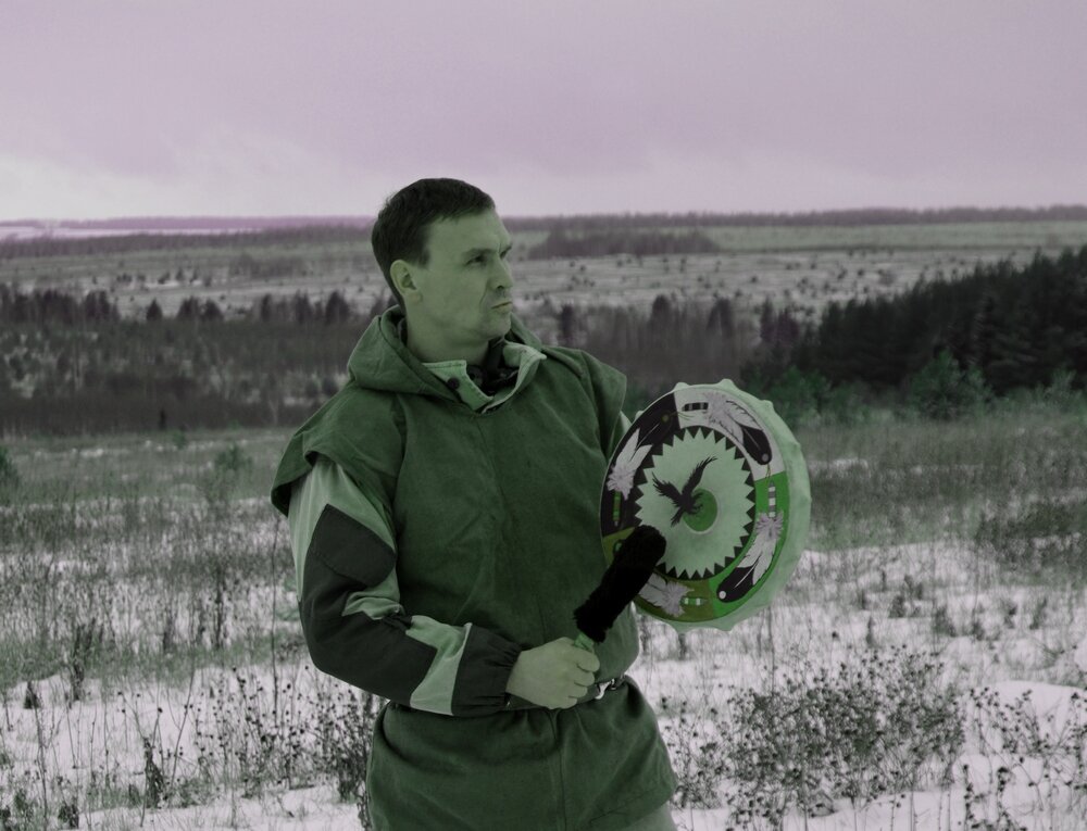 В Перуновой Слободе. 