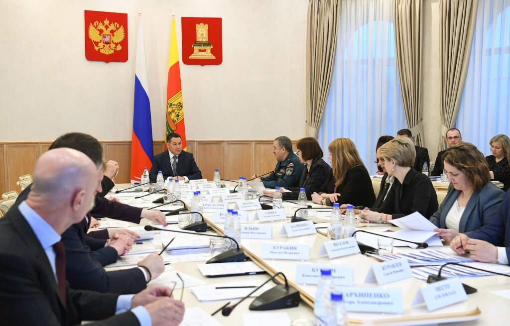 В Тверской области с начала года 2127 младенцев получили подарки