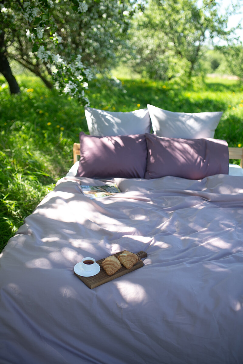 Комплект постельного белья в оттенке Ягодное мороженое и Белая пудра