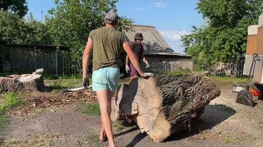 Невероятная резка бревна бензопилой