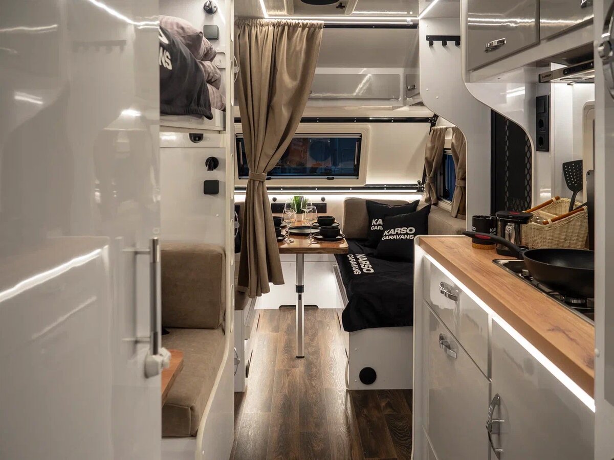 Интерьер дома на колесах KARSO caravans KS46