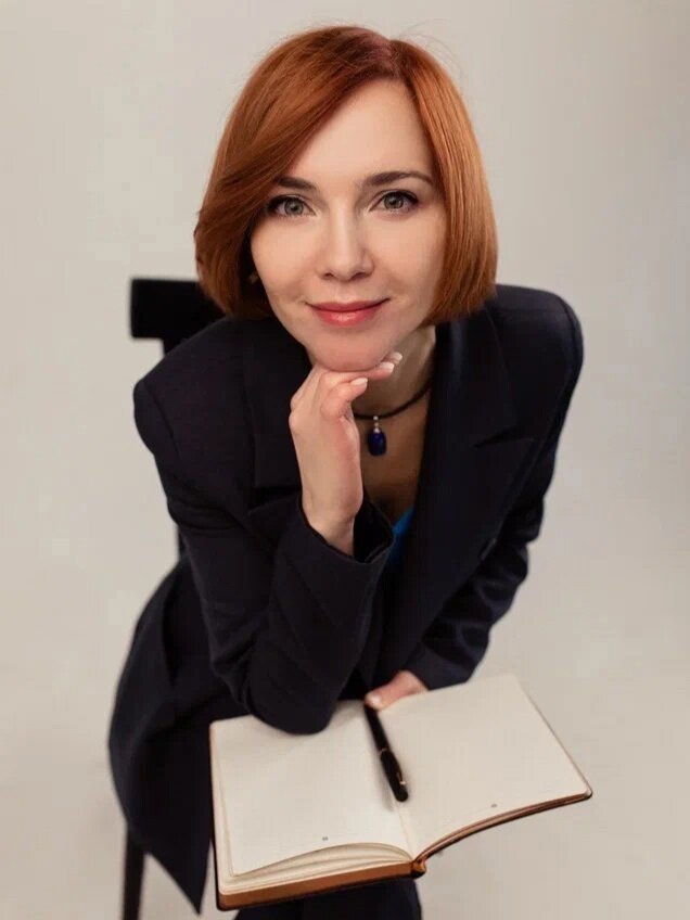 Юлия Денисова, Риэлтор