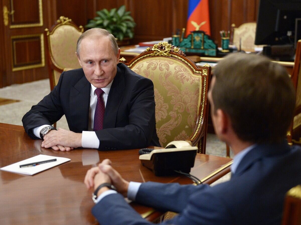    Президент РФ Владимир Путин и председатель Госдумы РФ Сергей Нарышкин во время встречи в Кремле. 22 сентября 2016© РИА Новости / Алексей Никольский