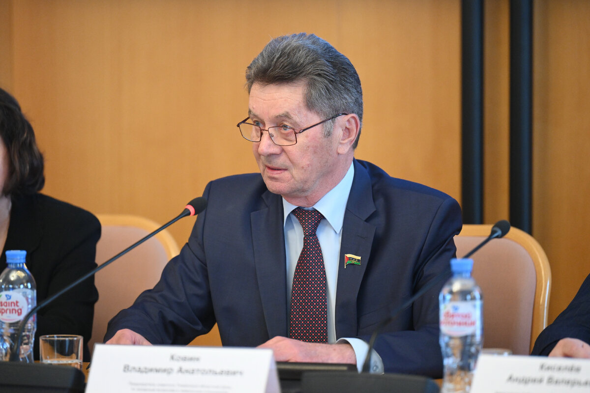 Владимир Ковин