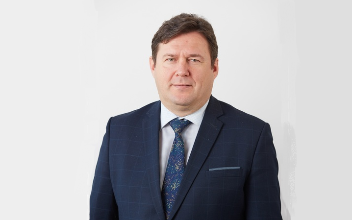  Владимир Фёдоров, заведующий кафедрой математического анализа математического факультета ЧелГУ 
