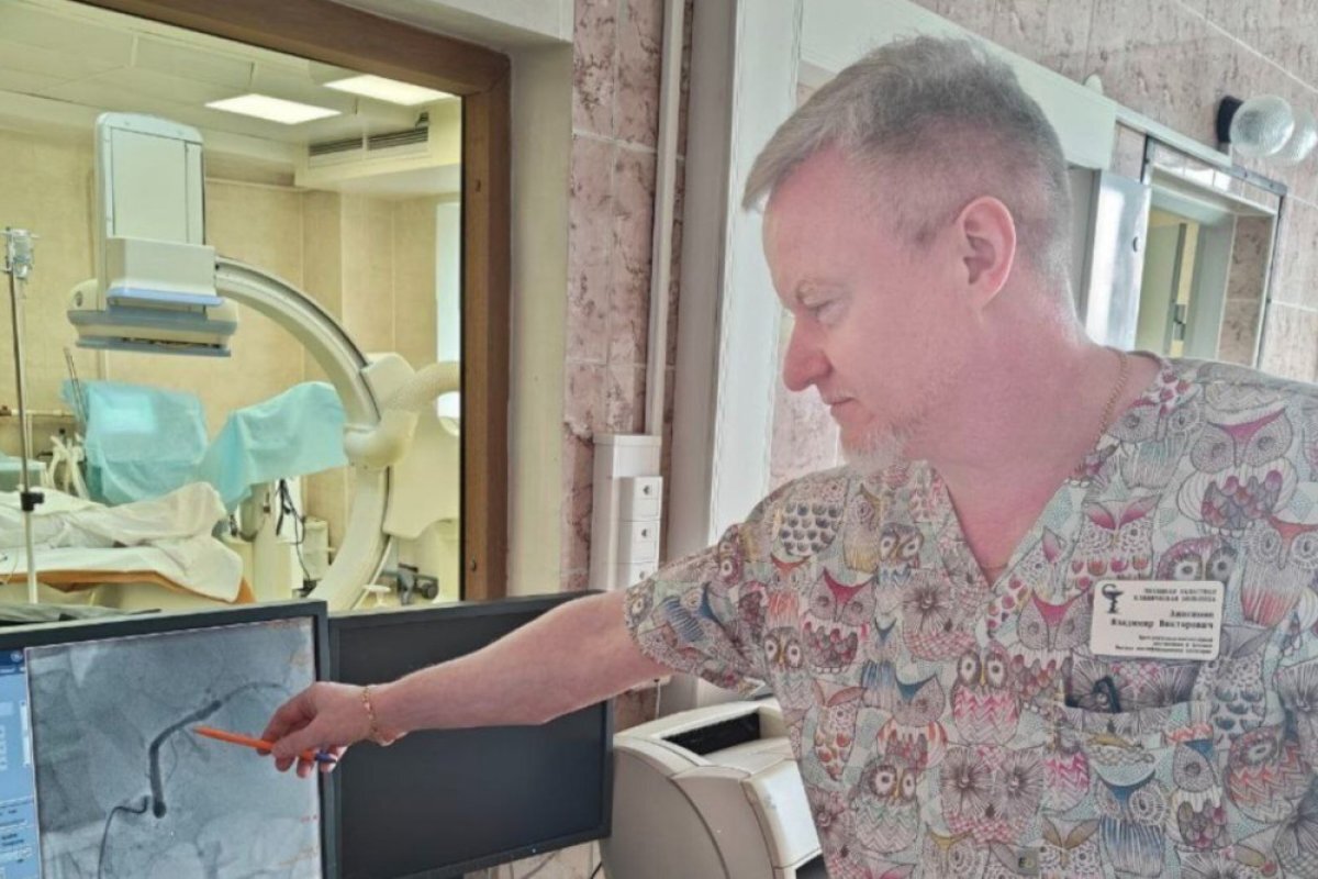    Липецкие хирурги спасли мужчину во время сильного кровотечения из артерии