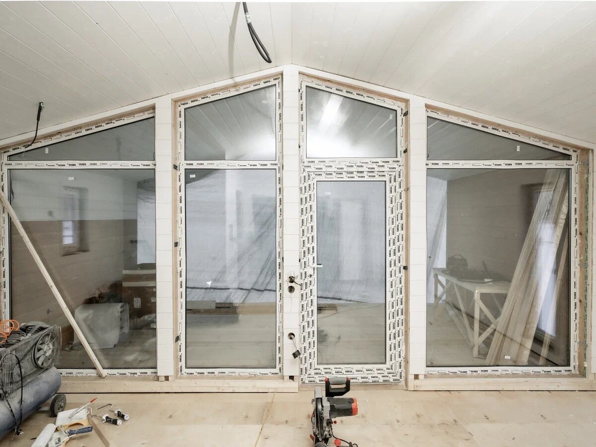 В Gogol Modul мы используем самые качественные стеклопакет, которые хорошо удерживают тепло.