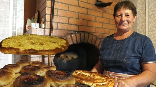 Праздничный обед из русской печи в деревне. Деревенская жизнь в РОССИИ.