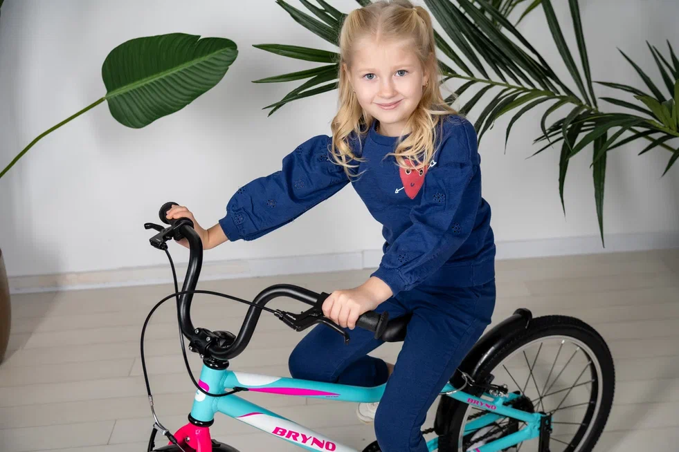 BRYNO суперлёгкие велосипеды для детей
