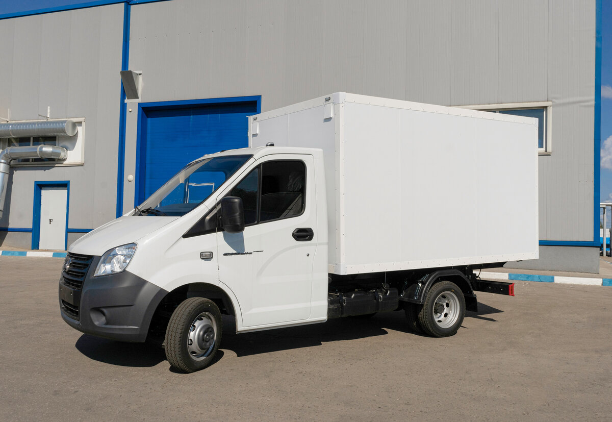 Фургон производства завода LPRO