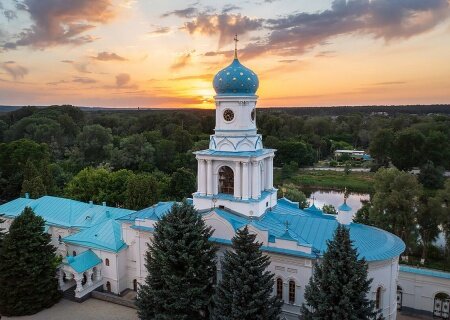    Рейдеры ПЦУ захватили молельный дом в Ладыжине