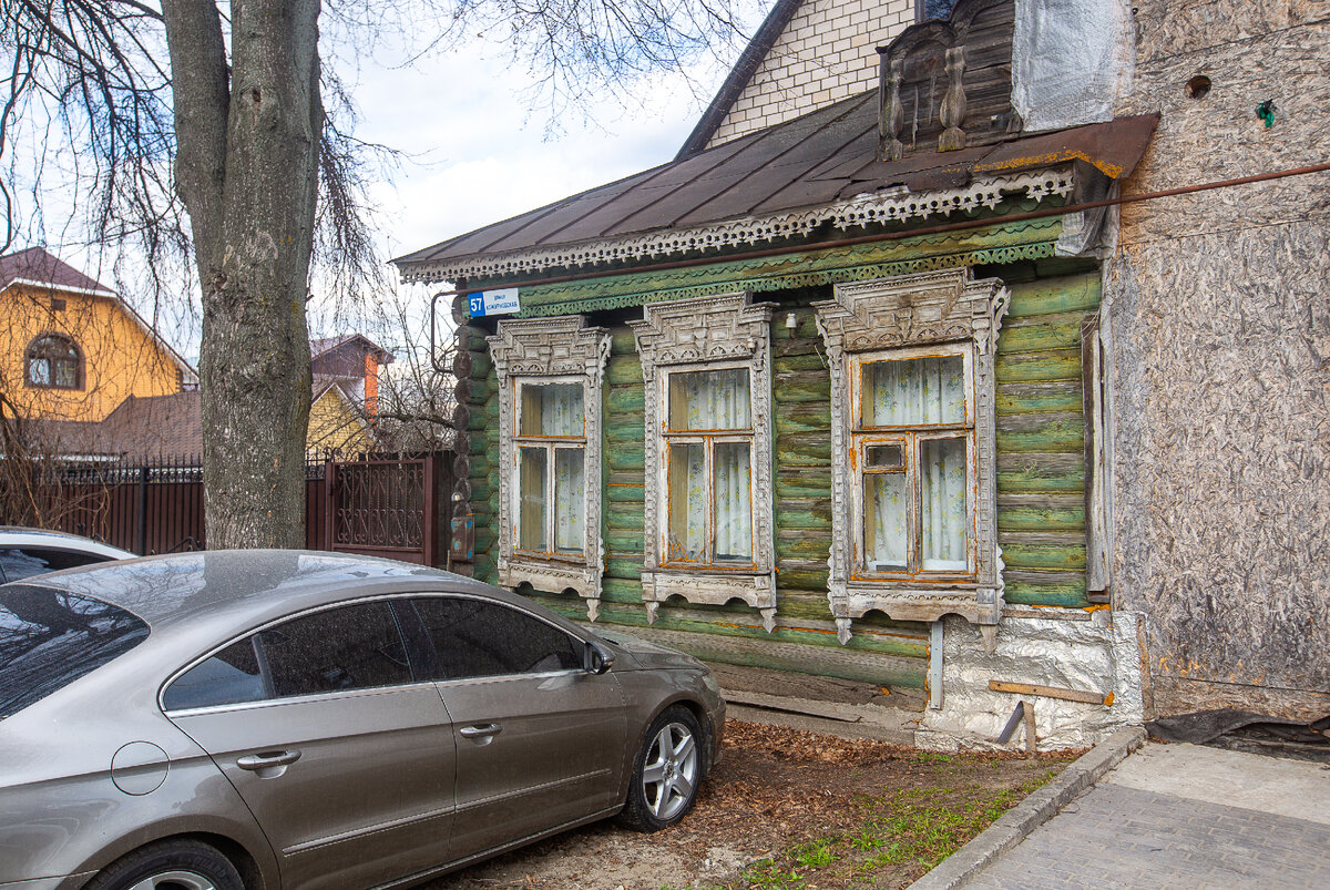 Открываем Подмосковье: деревянные домики и наличники города Бронницы. Ярко,  красиво, колоритно | Уникальная Россия | Дзен