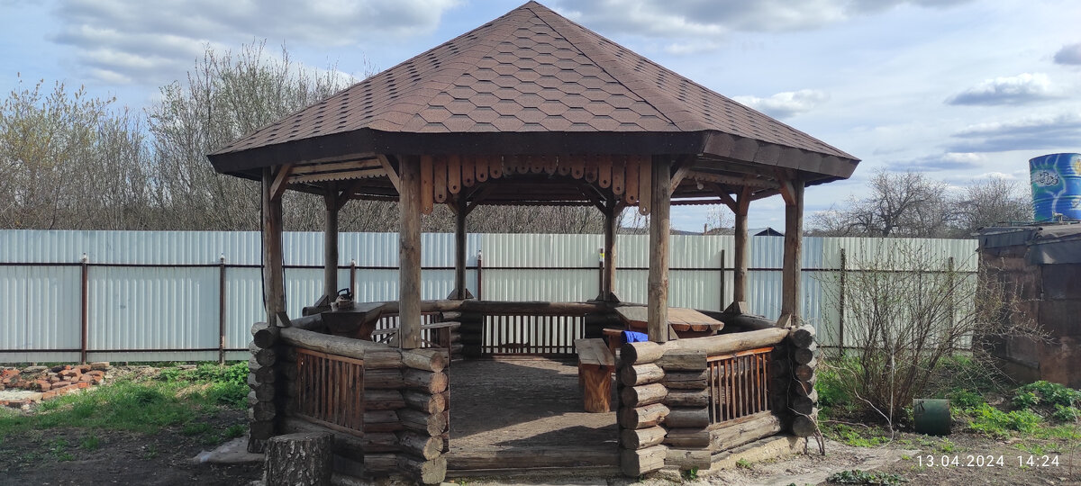 Снял небольшое видео и немного по фотографировал .