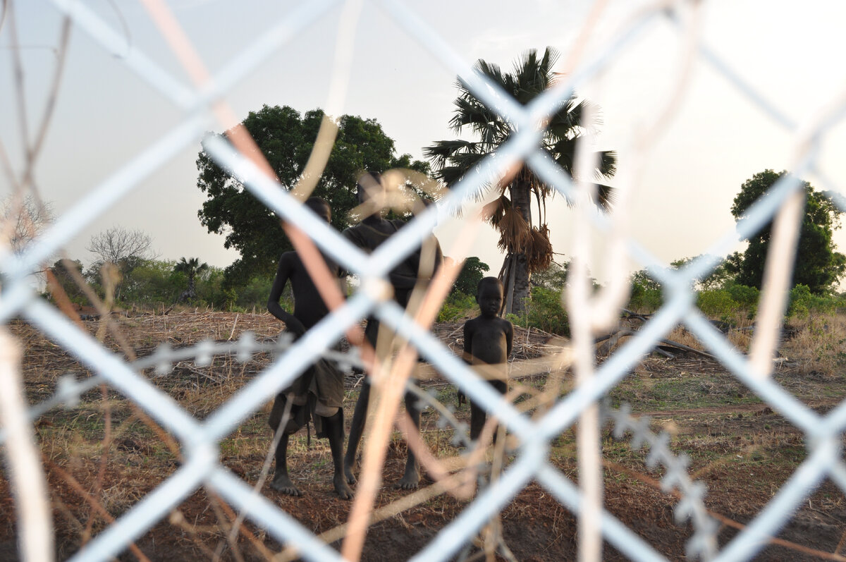 Африка за забором