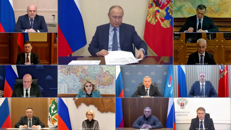    Денис Паслер доложил Президенту России Владимиру Путину о паводковой ситуации в Оренбуржье Кристина Просвиркина