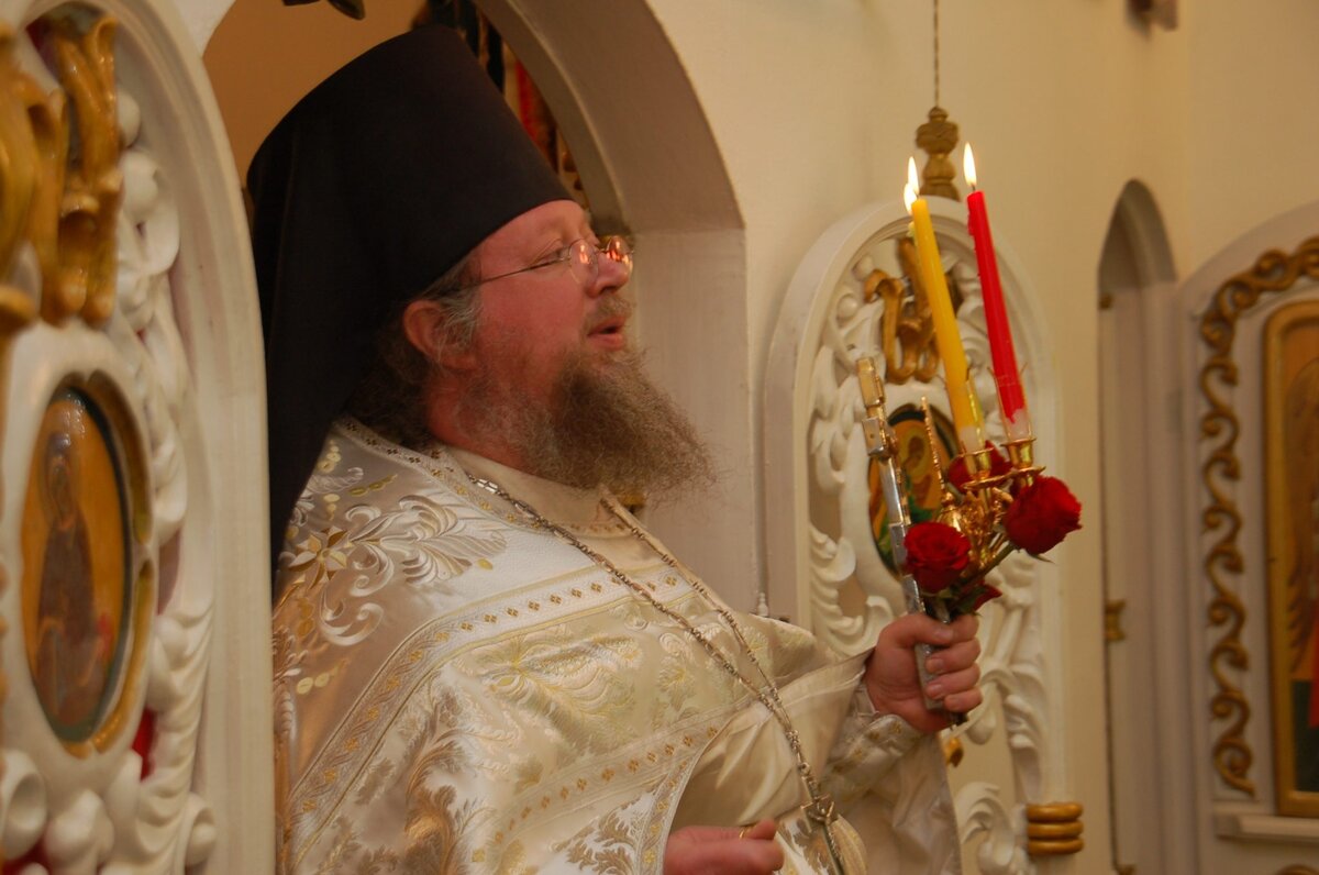 Игумен Феодор (Сергей Леонидович Яблоков, 1962) — настоятель Всехсвятского храма в микрорайоне Климовск города Подольска.