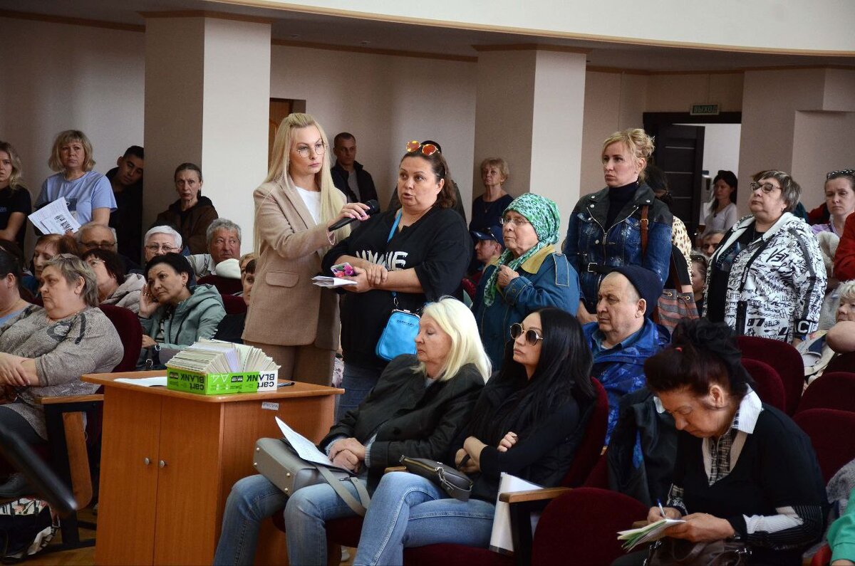    Сергей Салмин провел очередную встречу с жителями Оренбурга Кристина Просвиркина