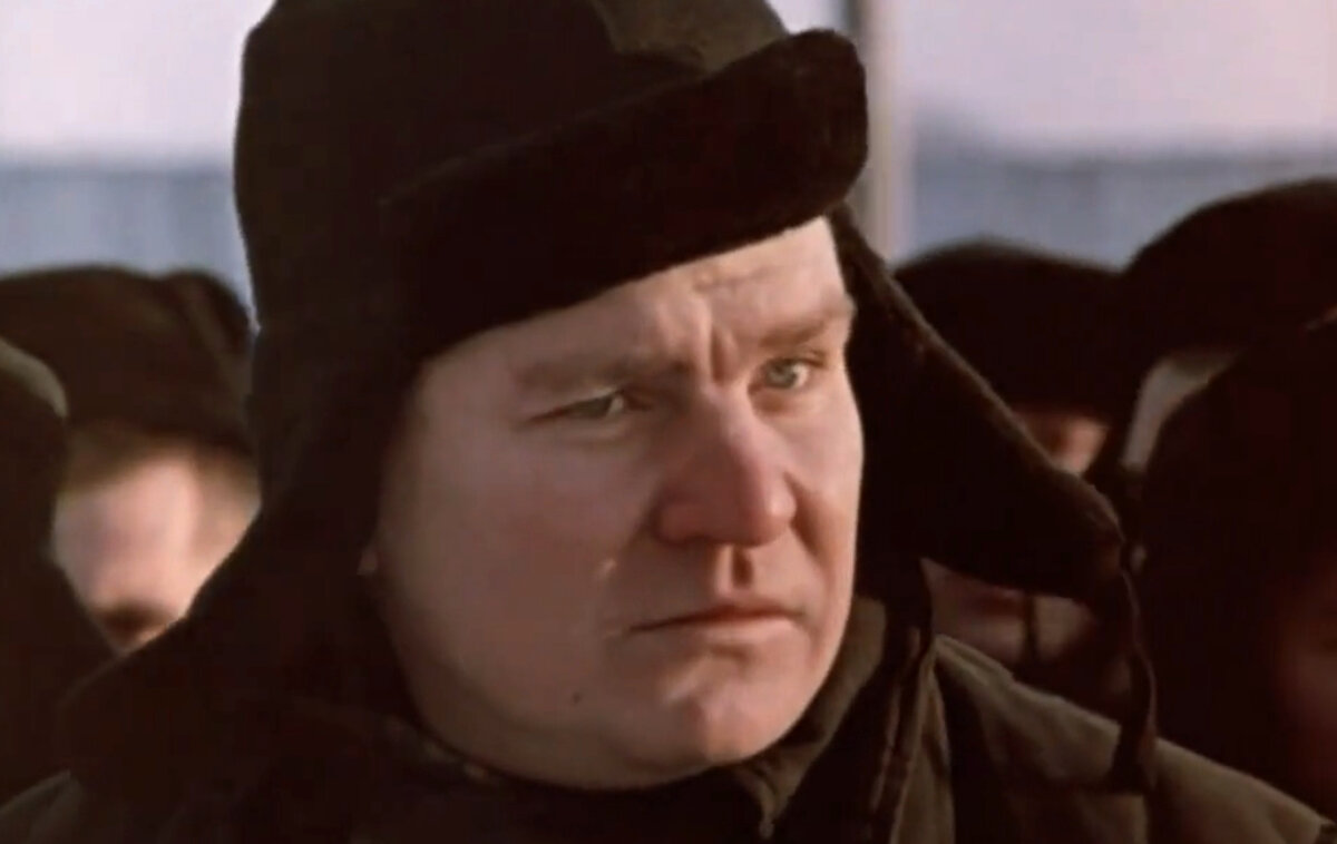 Кадр из кинофильма "Опасные друзья", 1979 г., режиссер Владимир Шамшурин, сценаристы Валентин Пиганов, Алексей Темерин, композитор Евгений Птичкин (скриншот).