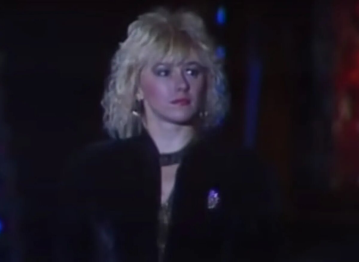 Алена Апина в 1990 году.