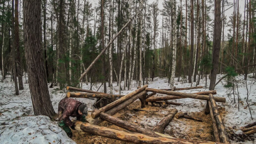 Хижина у реки. Разобрал весь сруб! Новая посуда в глуши.