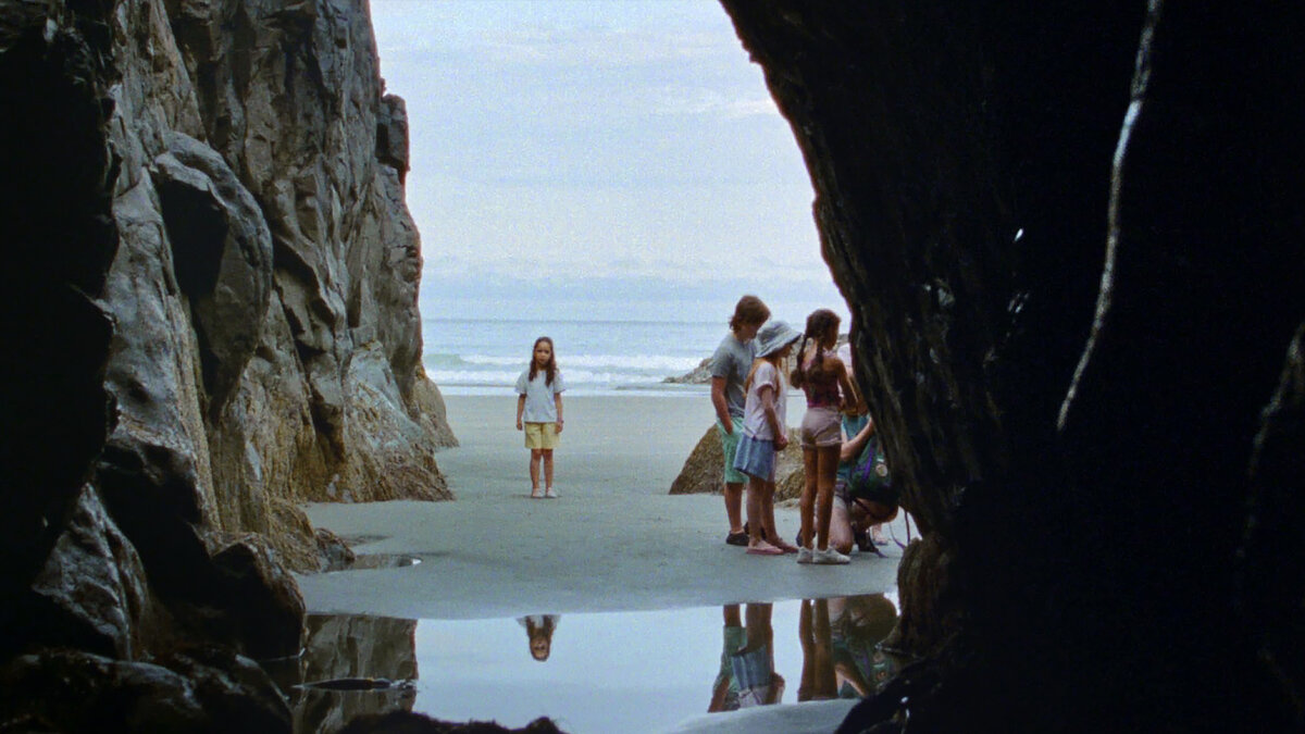 Кадр из фильма "Морская трава"