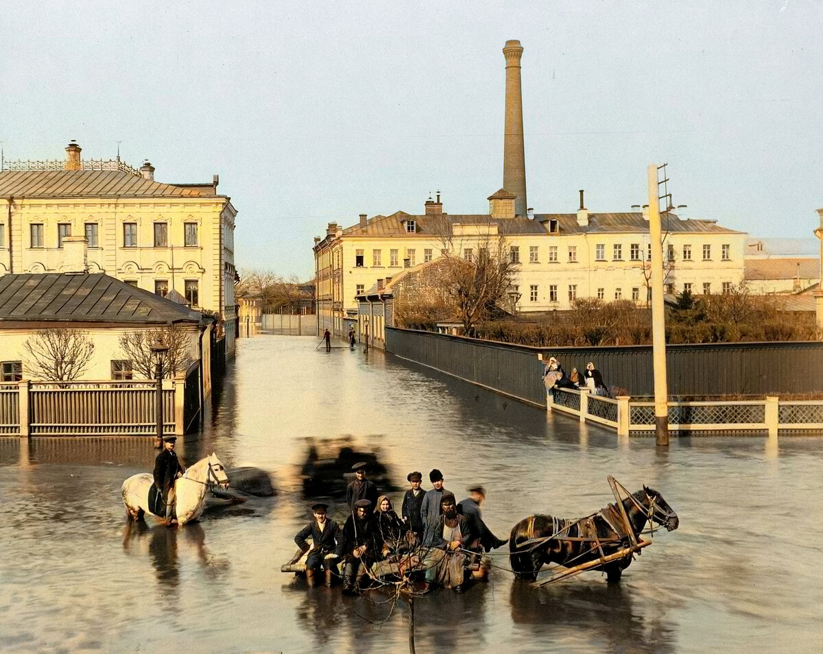 Фотограф: М. П. Волков