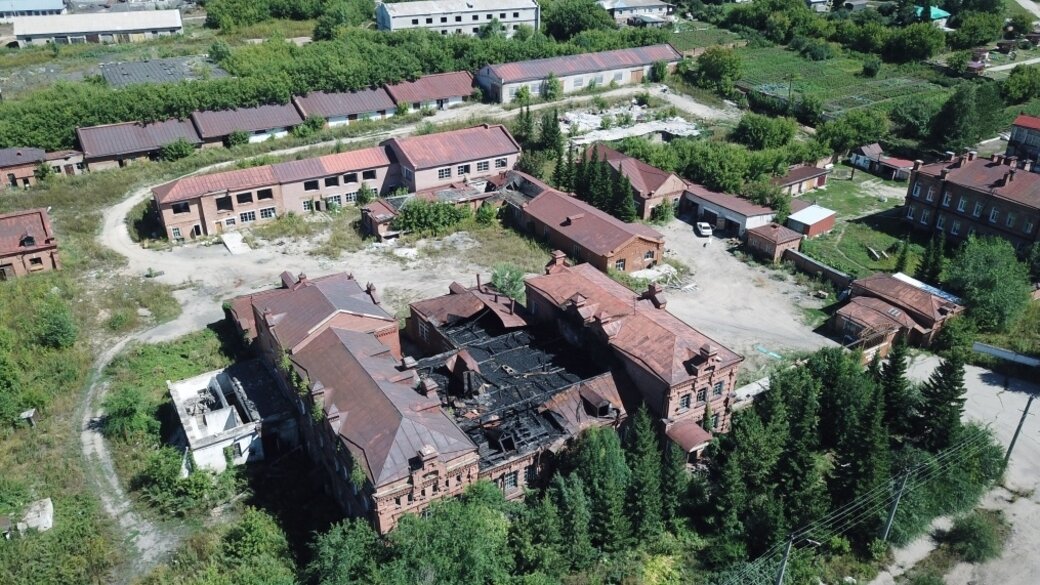 Постепенное разрушение Казенного Винного склада №7