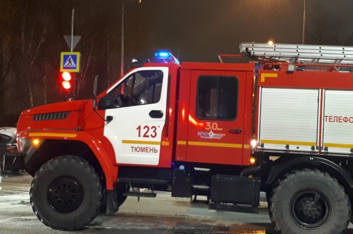    В Тобольске во время пожара в доме погиб один человек