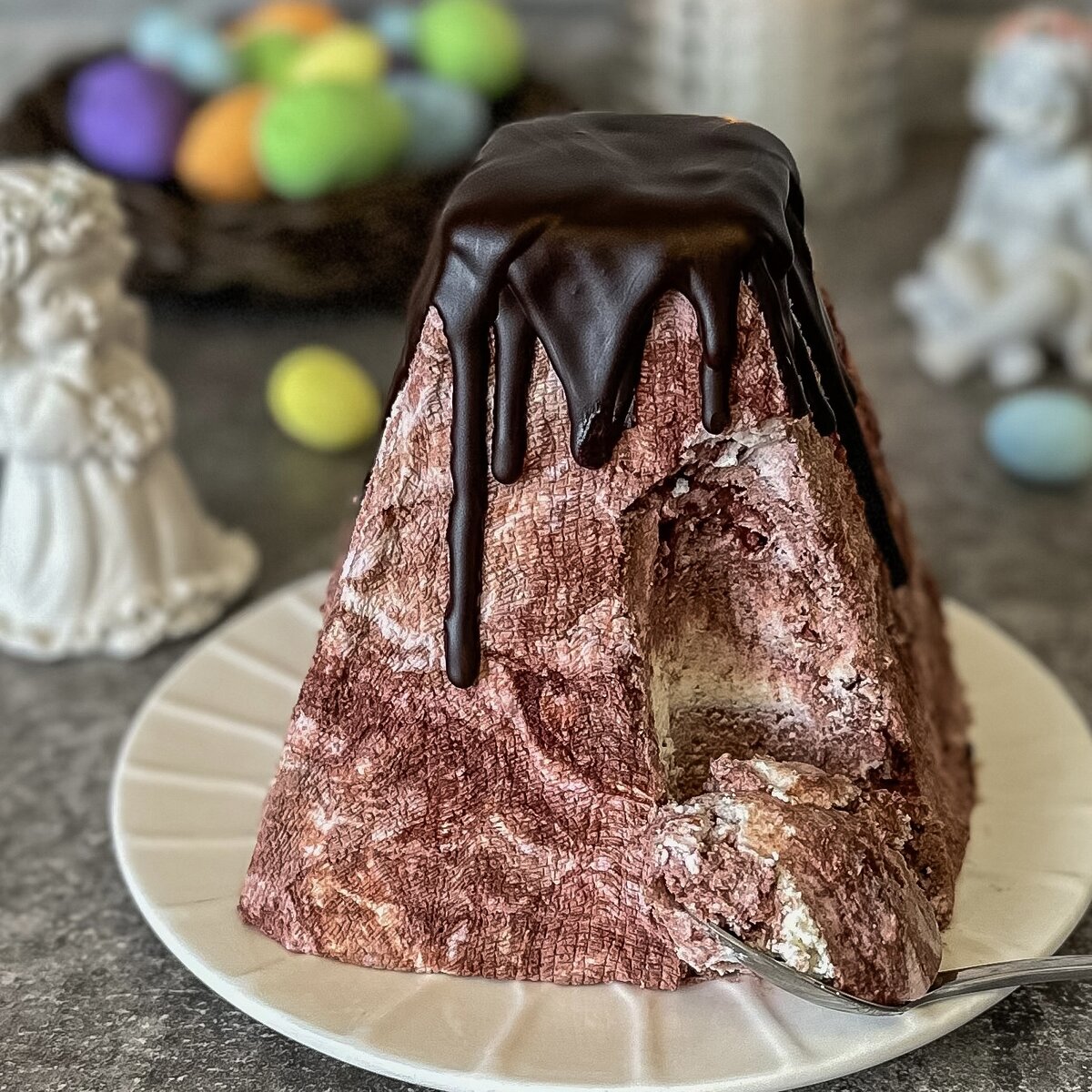 ТВОРОЖНАЯ ПАСХА «КЛУБНИКА-ШОКОЛАД» 