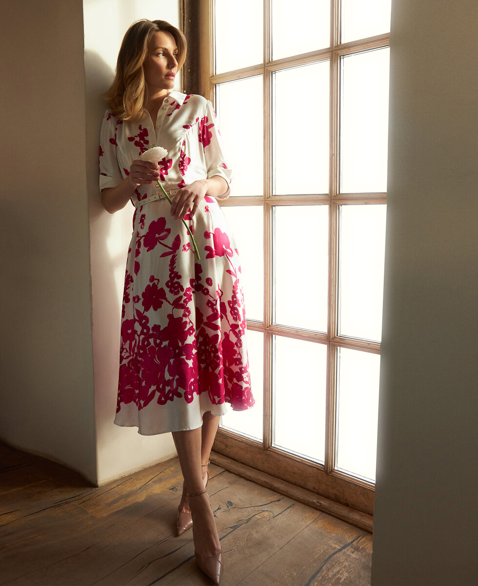 Листайте галерею, чтобы посмотреть некоторые предложения салонов Caterina Leman 