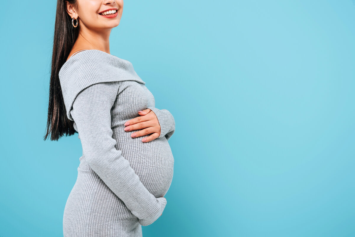 На боли в животе жалуются многие будущие мамы. Давайте выясним: Физиологические причины Живот у беременных может болеть из-за: Читайте также Что надо знать всем беременным? ТОП-5 важных пунктов.