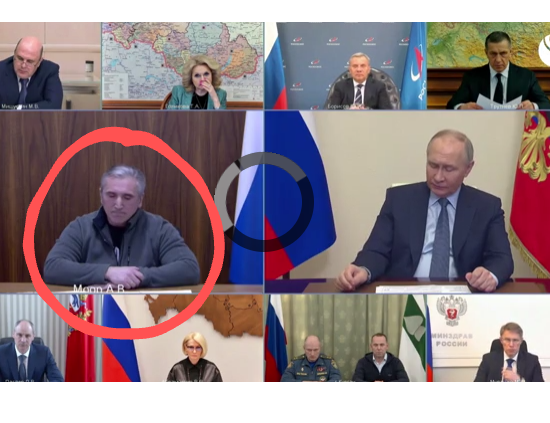 "Прикусил",что называется, губу... Ну, чиновники, у нас не доросли, до компетентности, даже молодого Путина...