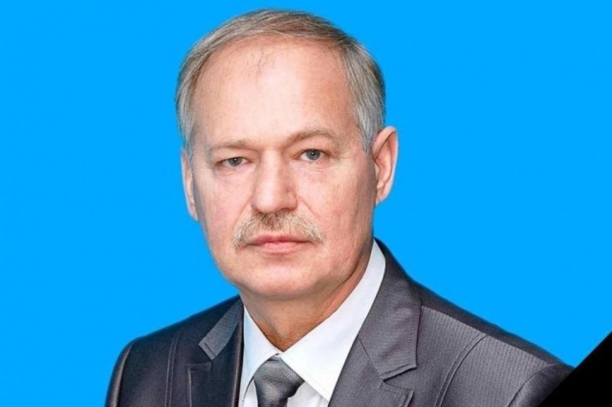    В Ульяновске умер музыкант и педагог Владимир Нилов