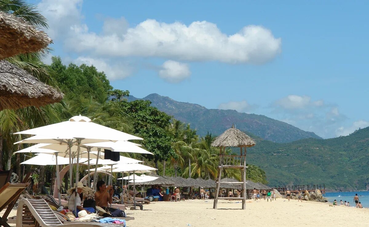    Во сколько обойдется летний отдых во Вьетнаме и какие варианты перелетов есть