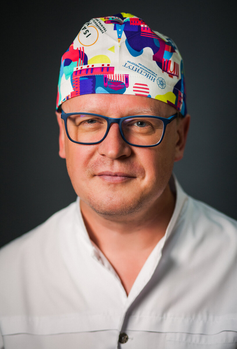 Пластический хирург нашего Центра - Руслан Робертович Гареев