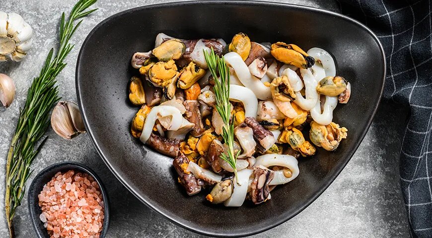 Ингредиенты для салата из морской капусты