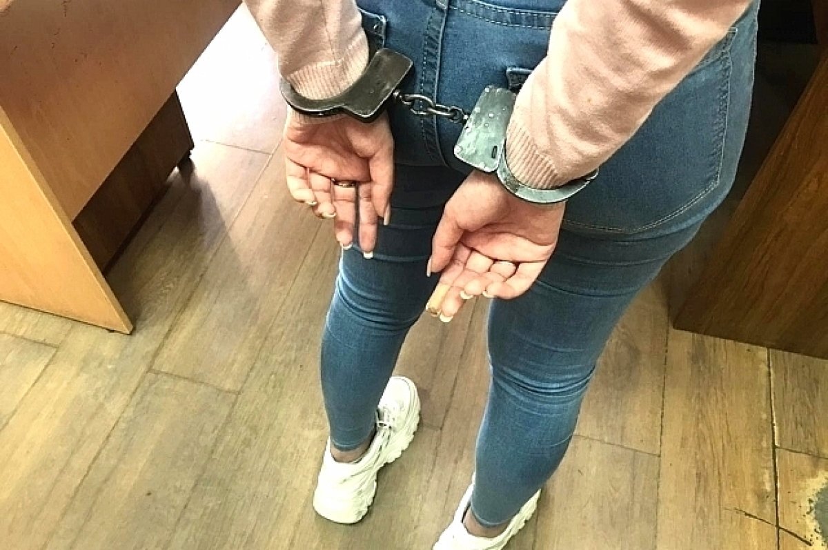    Суд назначил женщине наказание в виде 4 месяцев лишения свободы в колонии общего режима