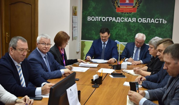    В 2024 году волгоградские аграрии нарастят внесение минудобрений до 139,9 тысячи тонн в действующем веществе