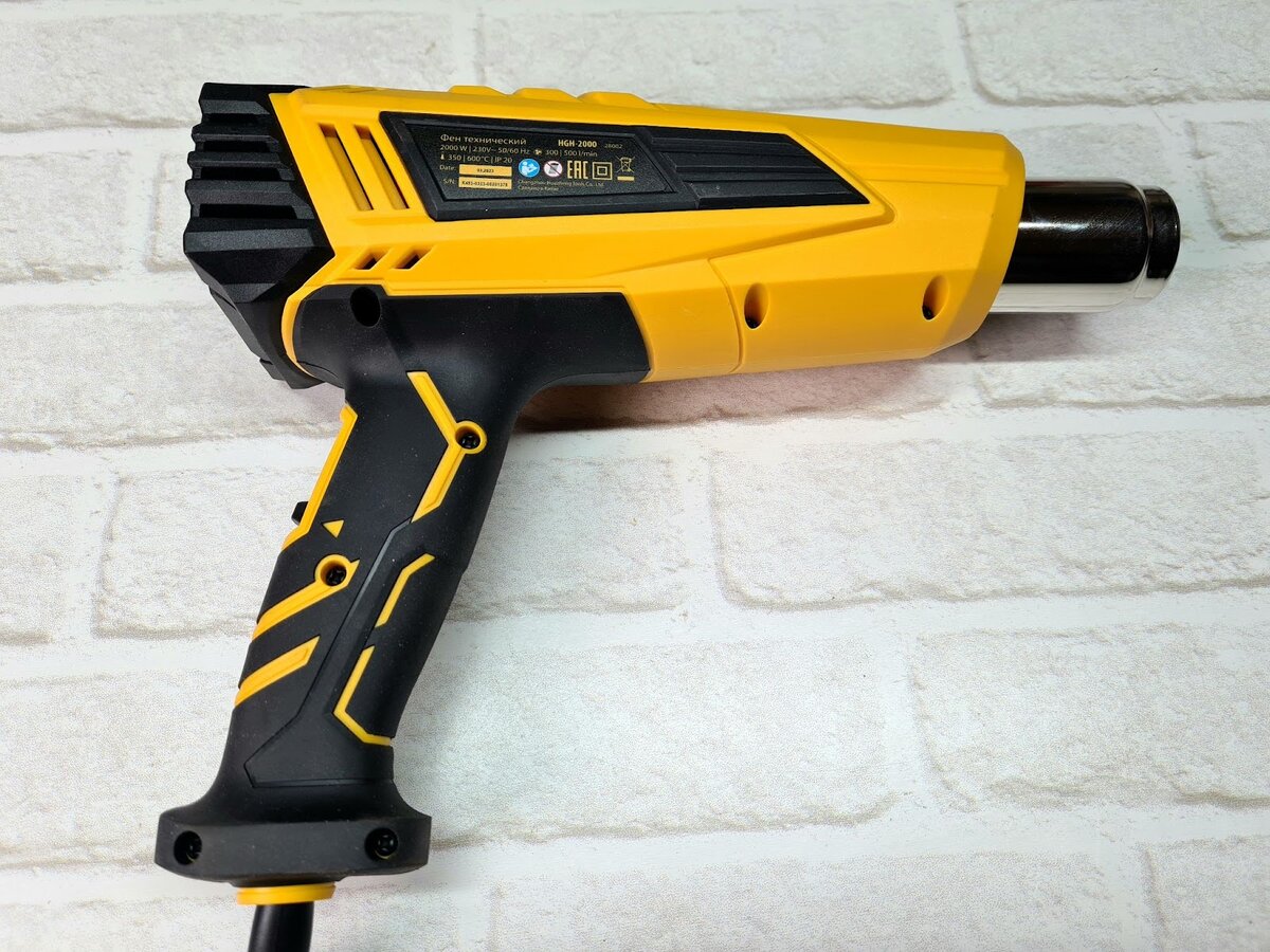 В этом обзоре познакомимся с техническим феном Denzel HGH-2000. Технические фены в народе еще называют «строительными».-6