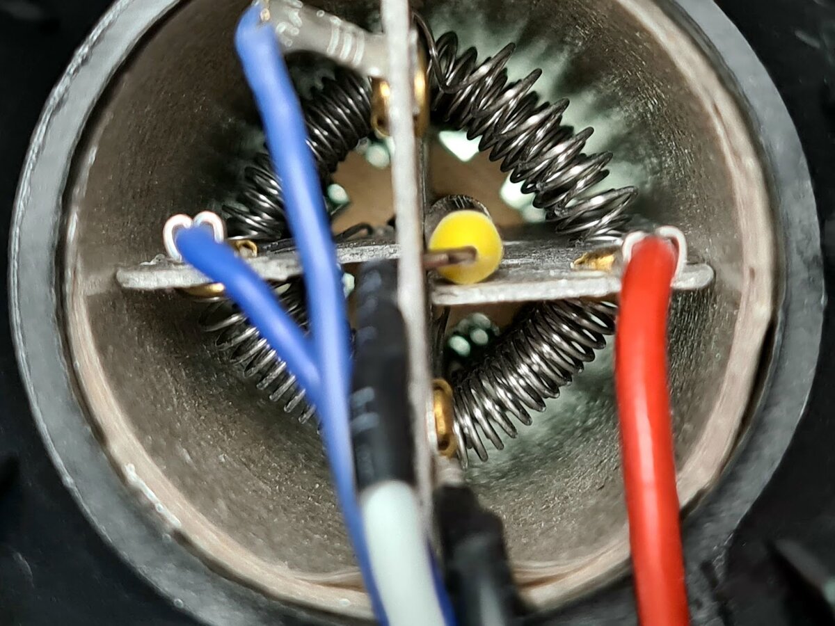 В этом обзоре познакомимся с техническим феном Denzel HGH-2000. Технические фены в народе еще называют «строительными».-25