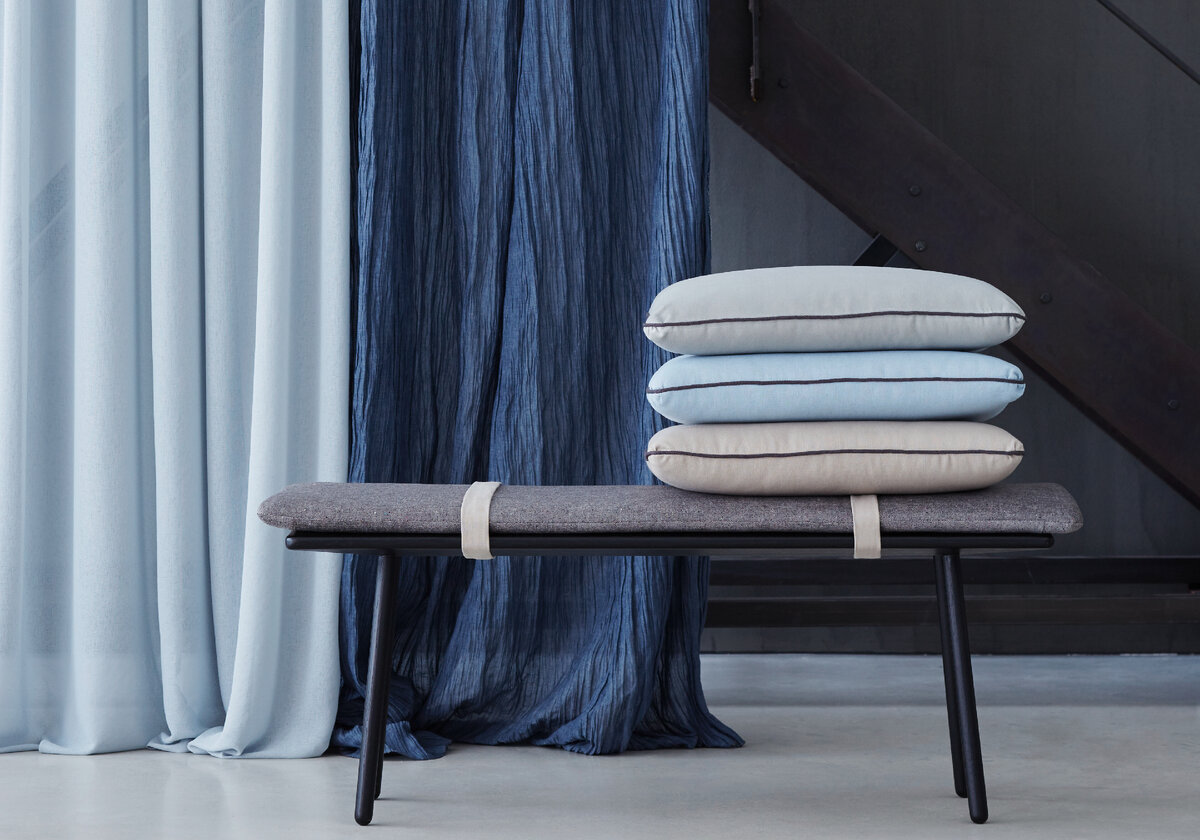 Эта фотография и далее в галерее – ткани от швейцарской текстильной фабрики Creation Baumann