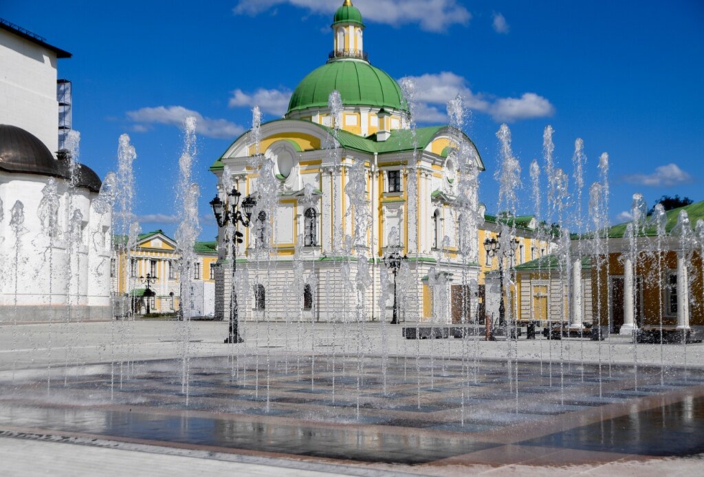 Фонтаны в Твери начнут запускать в период майских праздников. В том числе один – новый