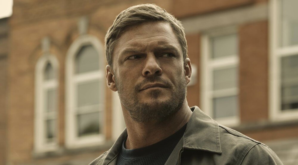     Алан Ричсон, кадр из 2 сезона сериала «Джек Ричер» (2023)