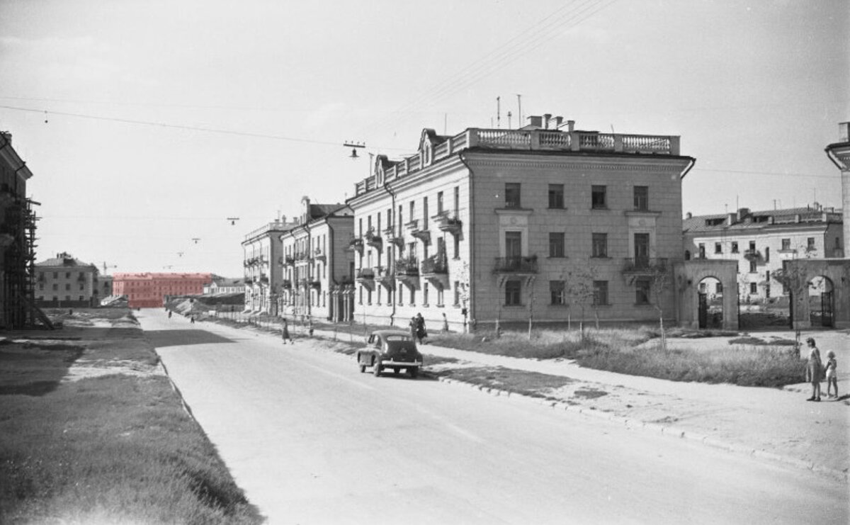 Разбор уникальной фотографии Измайлова: перекресток 11-й Парковой и Средней  Первомайской улиц | Музей районов Измайлово и Соколиная Гора | Дзен