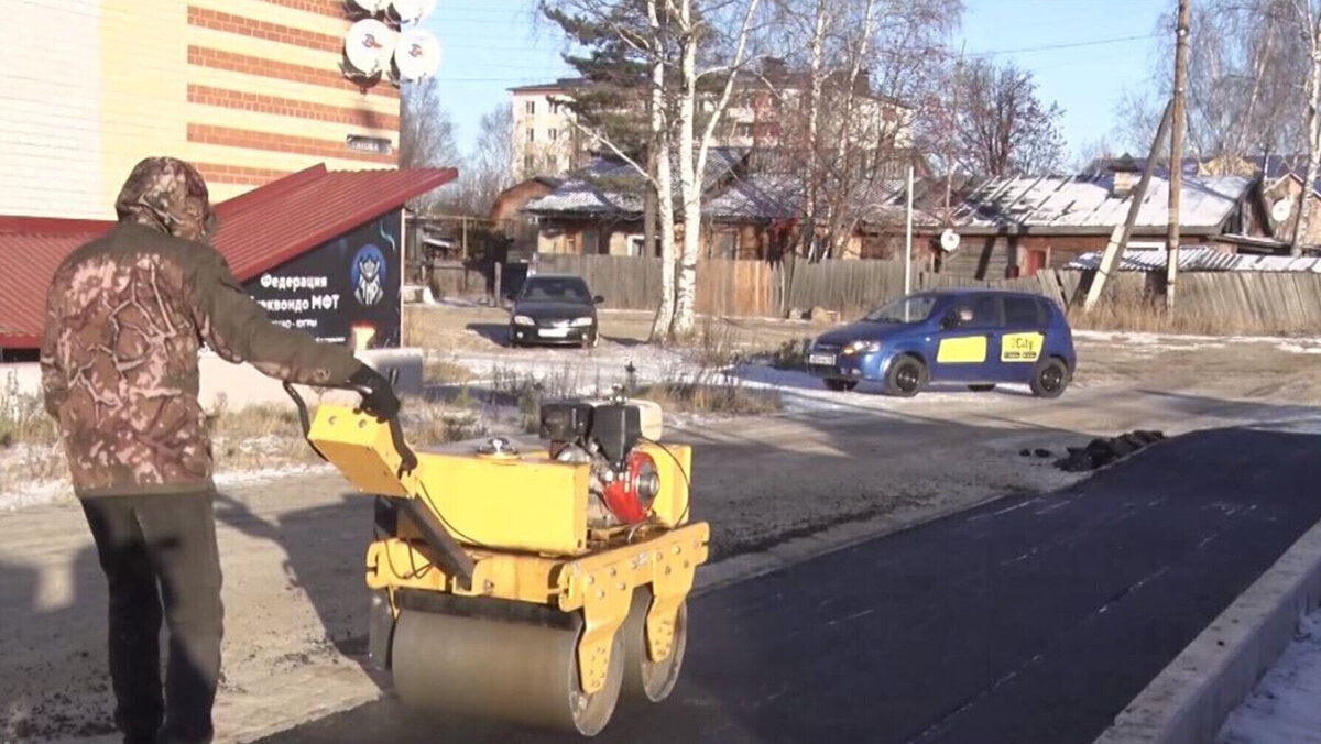 В Советском проверили отремонтированный в прошлом году участок ул. Ленина |  ГТРК Югория | Дзен