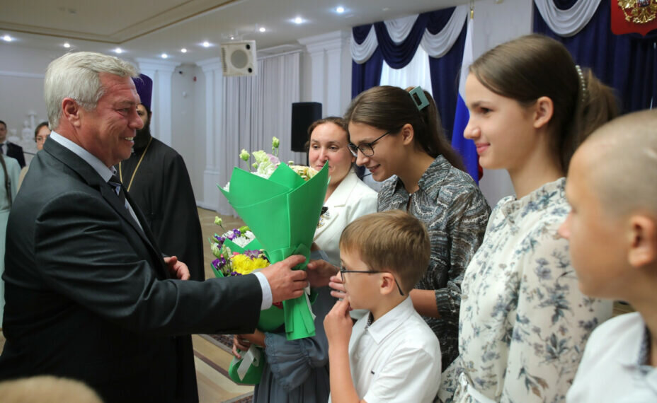    За пять лет число многодетных семей в Ростовской области увеличилось на 18%. Фото: портал правительства Ростовской области