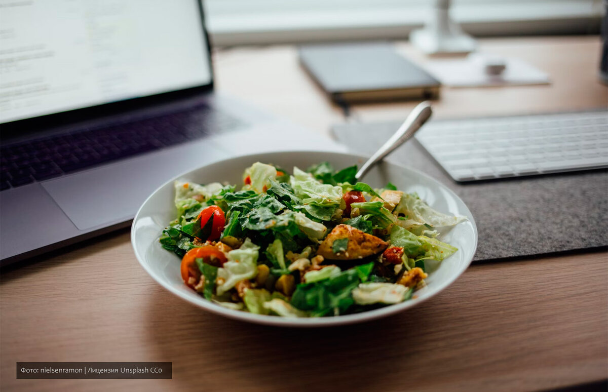 Сколько нужно денег молодым людям на совместное питание?