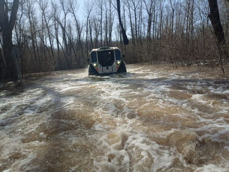    Река Сакмара подтопила дорогу в микрорайон «18 разъезд» Оренбурга Белов Михаил Александрович