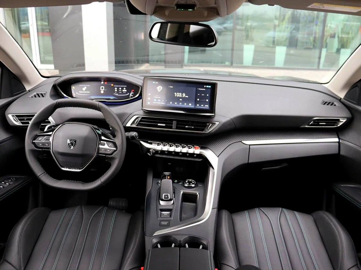 Салон Peugeot 4008. Фото с сайта - auto.ru